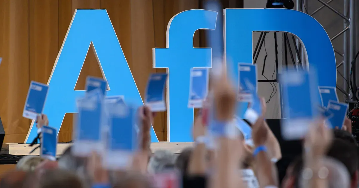 AfD a kapuk előtt - Berlinben mindent megtesznek a másként gondolkodók megfélemlítésére