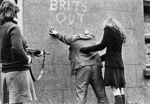 Az IRA-tól a melegjogokig - Keményen megfizetett a Sinn Féin a baloldali-globalista fordulatért